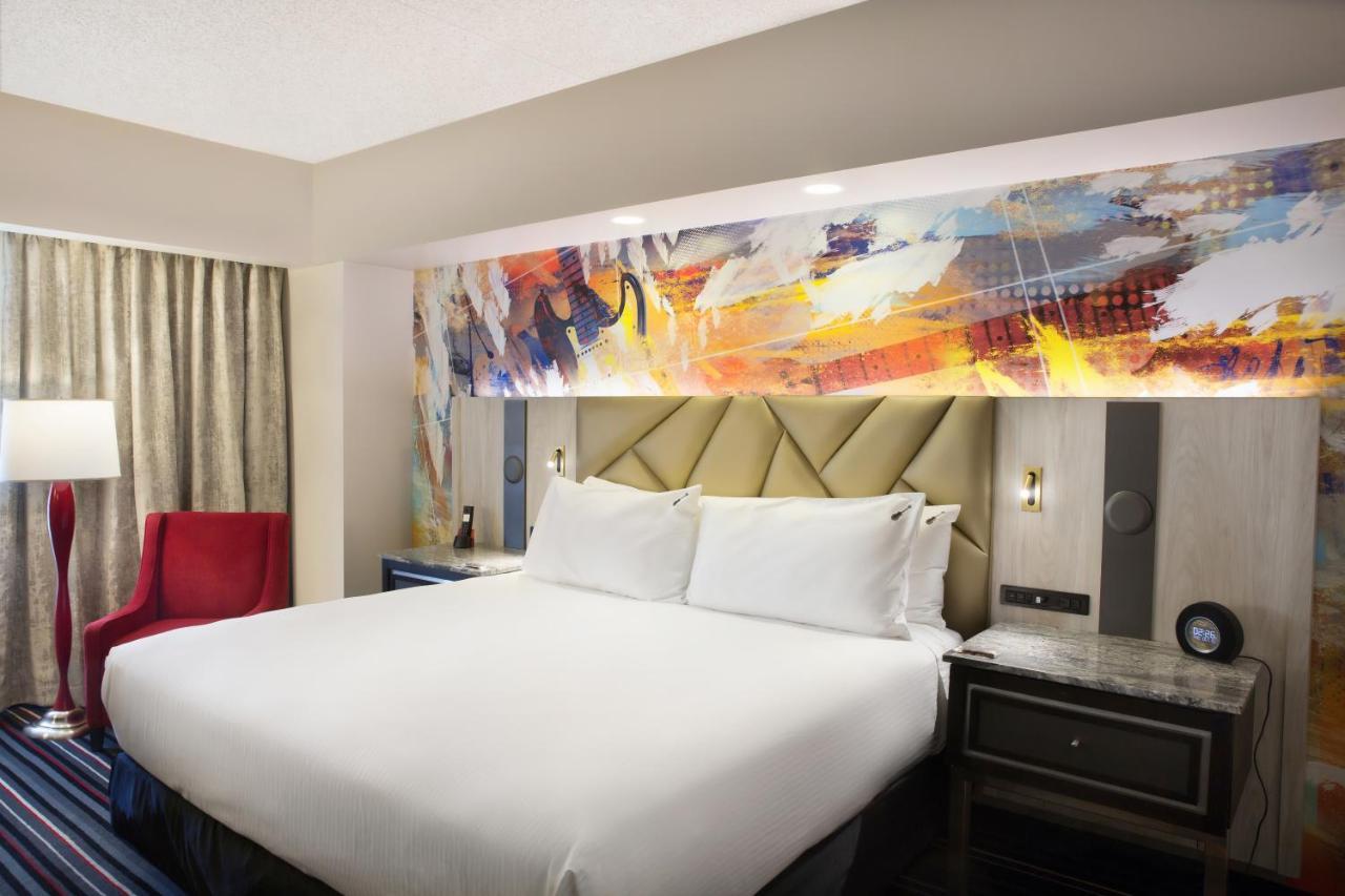 Hard Rock Hotel & Casino Tulsa Catoosa Exterior photo